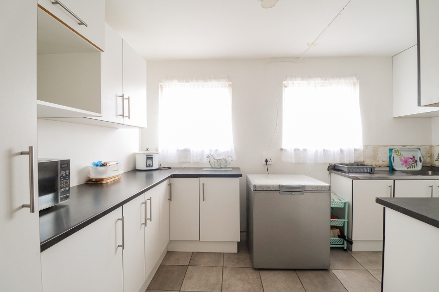3 Bedroom Property for Sale in Algoa Park Eastern Cape